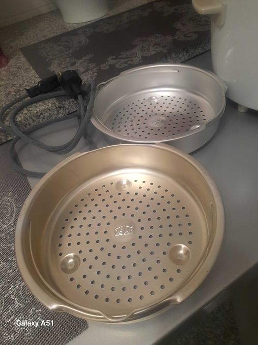 Arrozeira , robot para cozinhar arroz