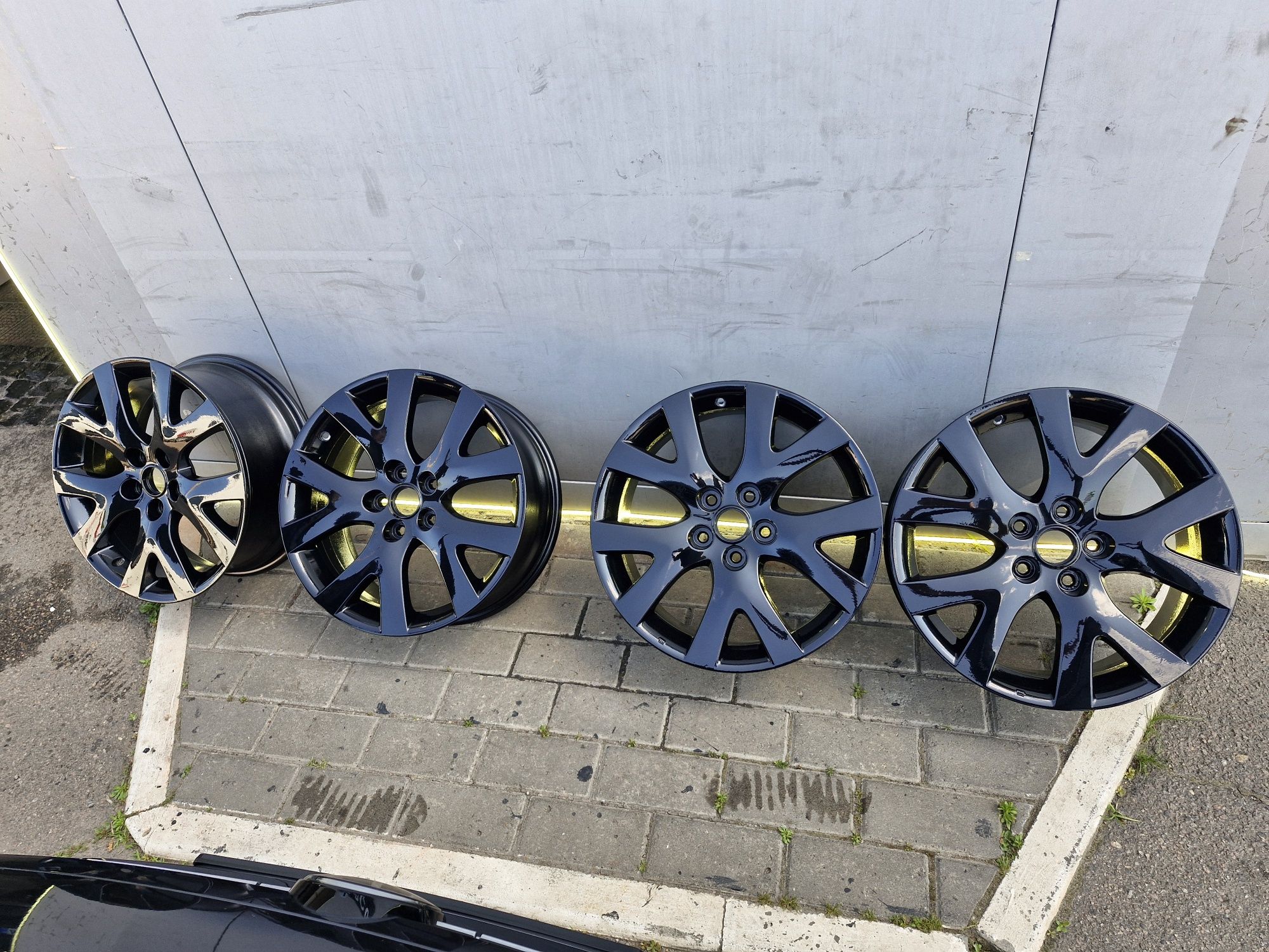 Диски R 18 5 114.3 Mazda kia hundai