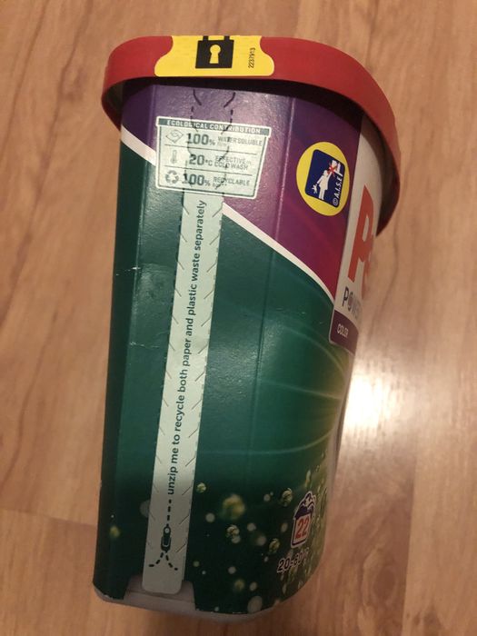 Persil kapsułki do prania kolor i uniwersal 13 paczek po 22 sztuki