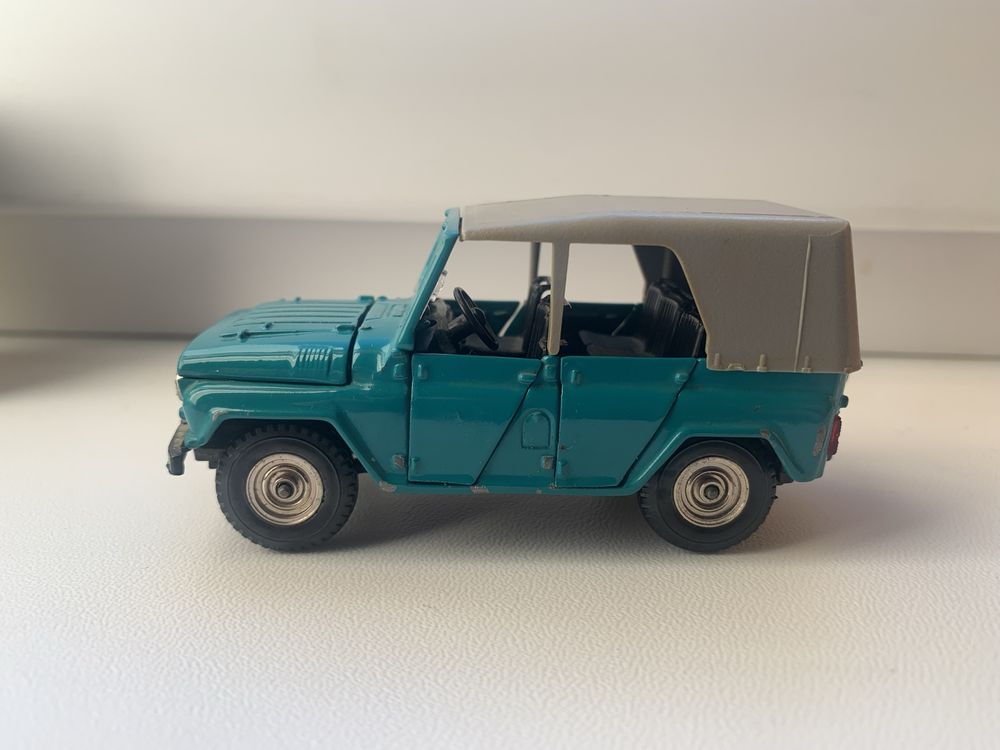 Модель УАЗ-469 СССР в маштабі 1:43