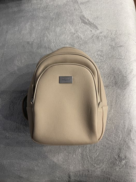 рюкзак з натуральної шкіри