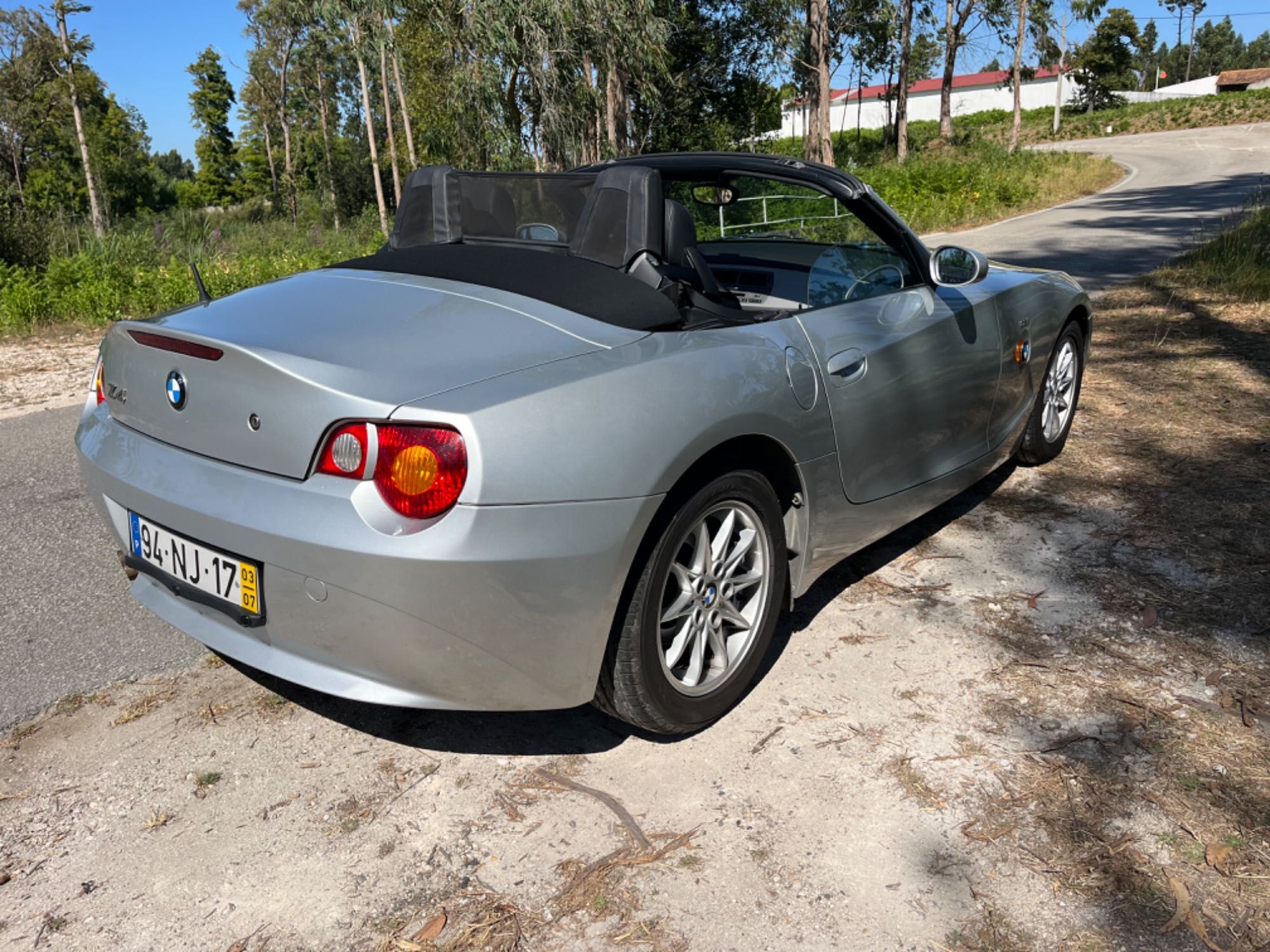 BMW Z4 2.5i 6 cilindros 192 cv, 113000 km muito estimado
