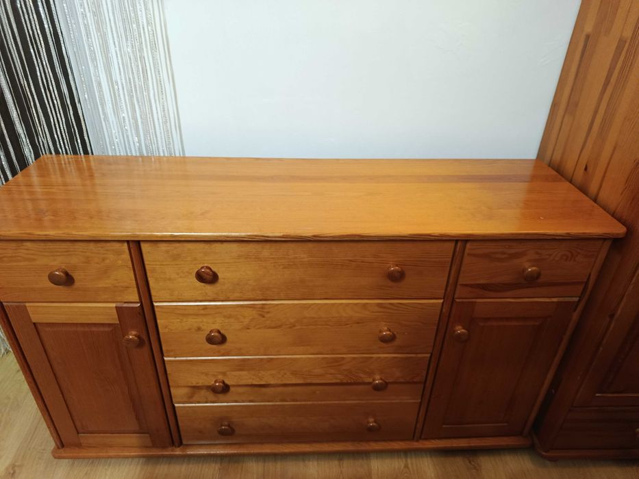 Komoda drewniana używana