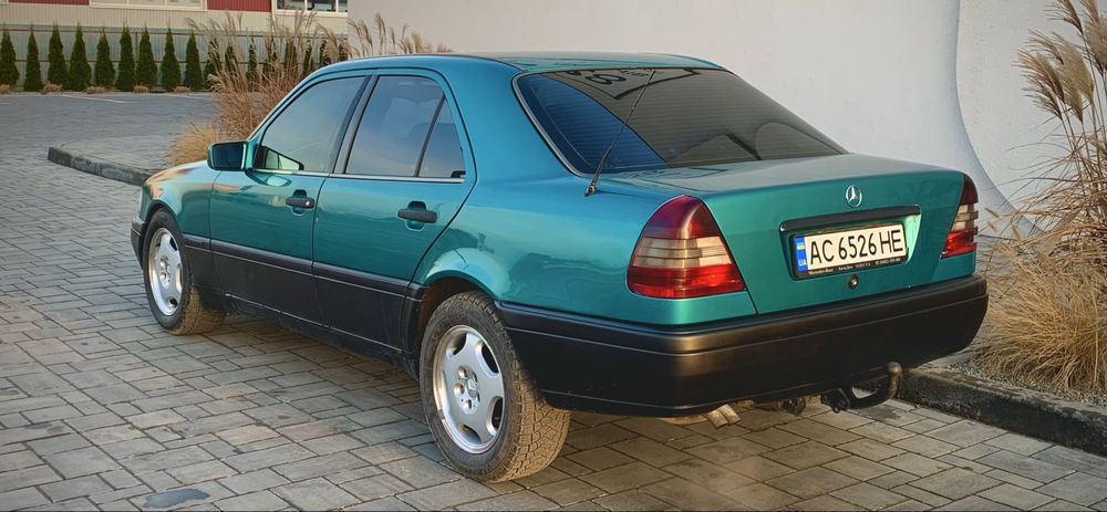 Mercedes-Benz C-class w202 2.3 газ/бензин МКПП