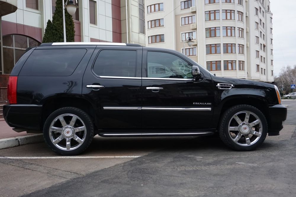 Cadillac Escalade 2013 6.2