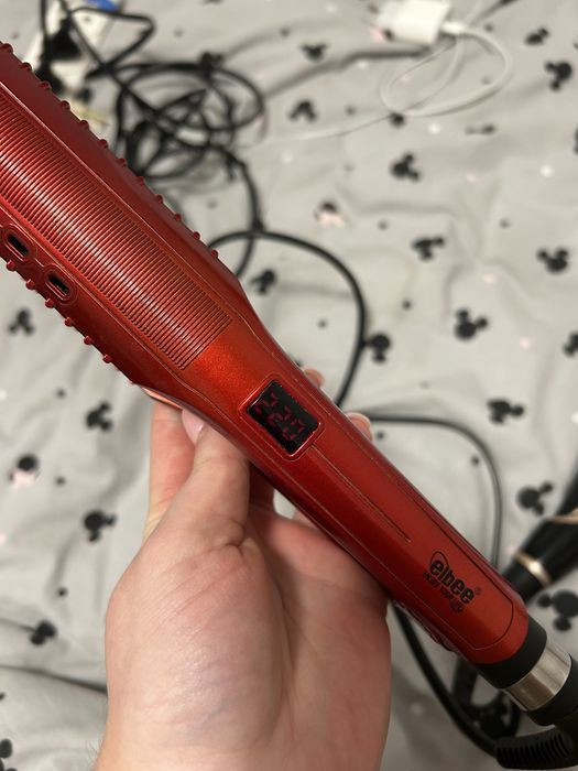 Плойка, вирівнювач