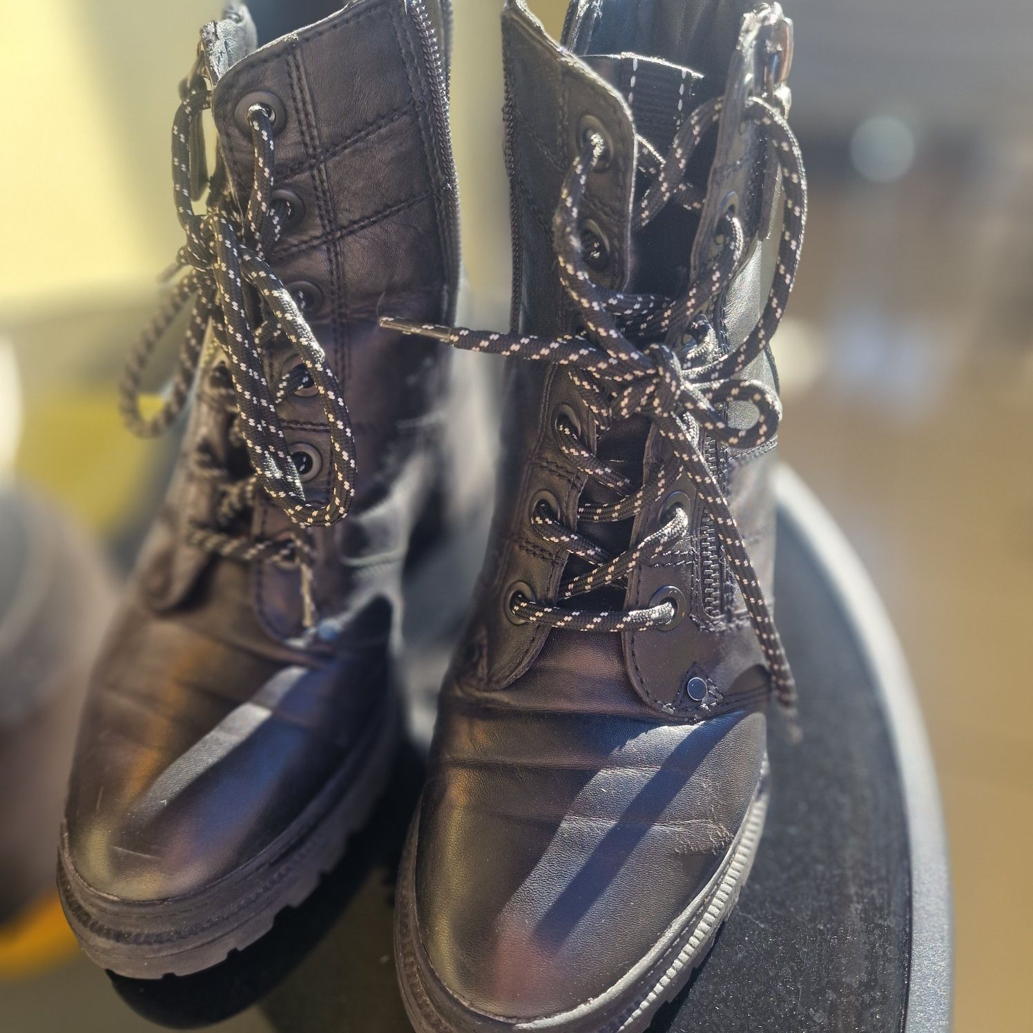 Buty zimowe z cholewką