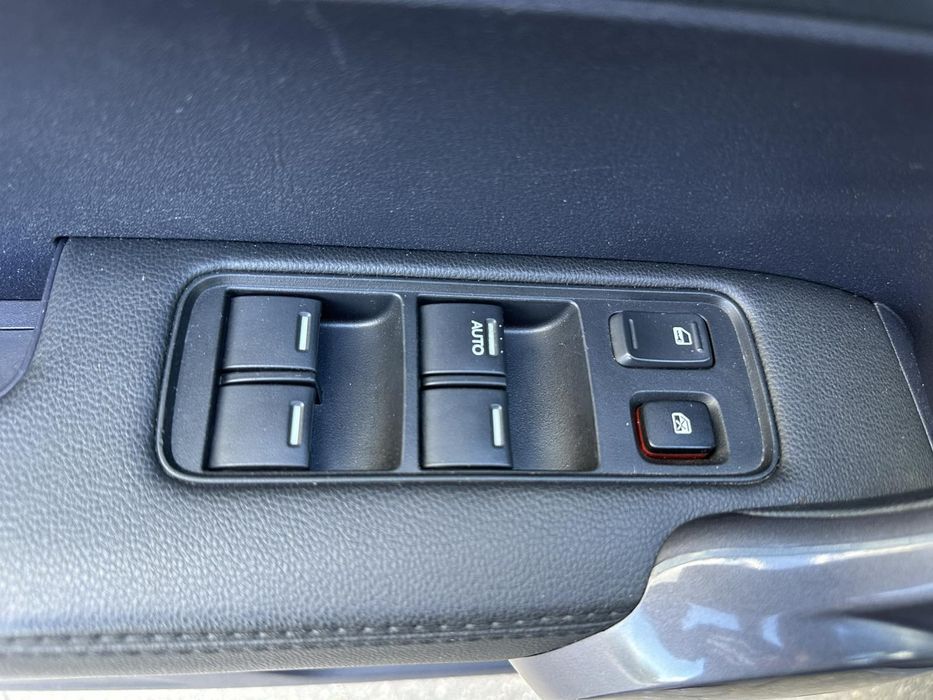 Продам Honda CR-V EX-L 2.4i AWD 2008