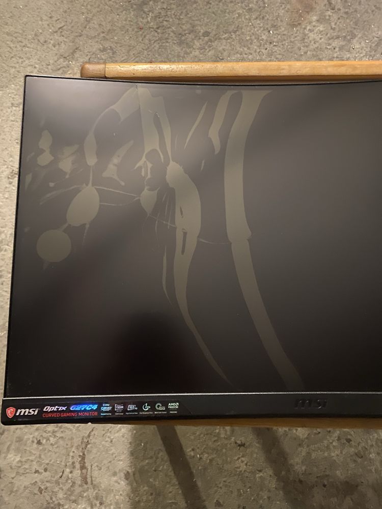 Monitor MSI Optix G27C4 curved