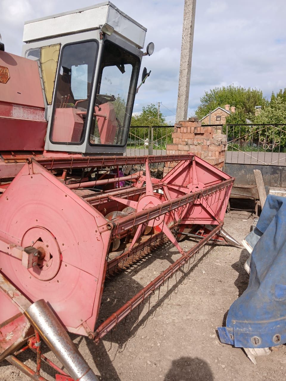 Комбайн massey 187