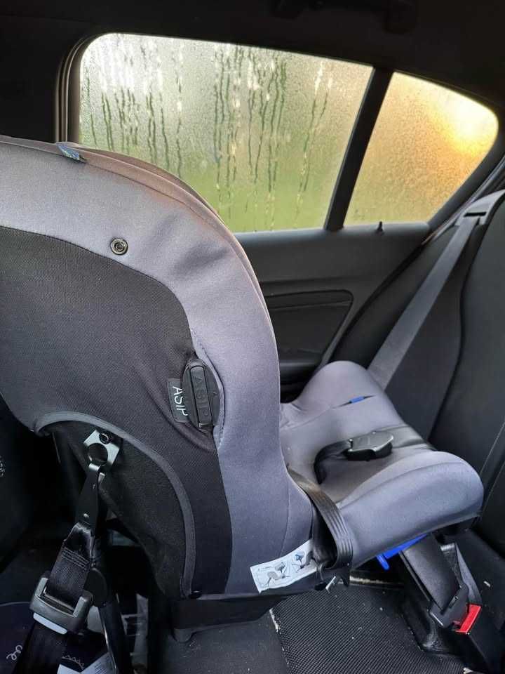 Cadeira Auto Axkid Move até aos 125cm