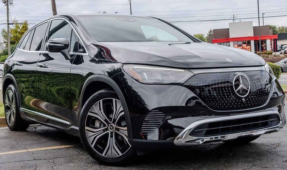 Mercedes-Benz EQE 350+      2023