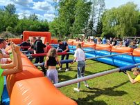 Dmuchaniec Giga Piłkarzyki ludzkie Mega Wyjątkowy NietypowyRywalizacji