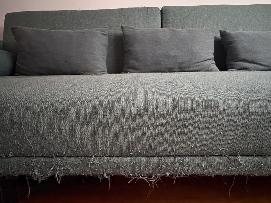 Vendo Sofá Arranhado