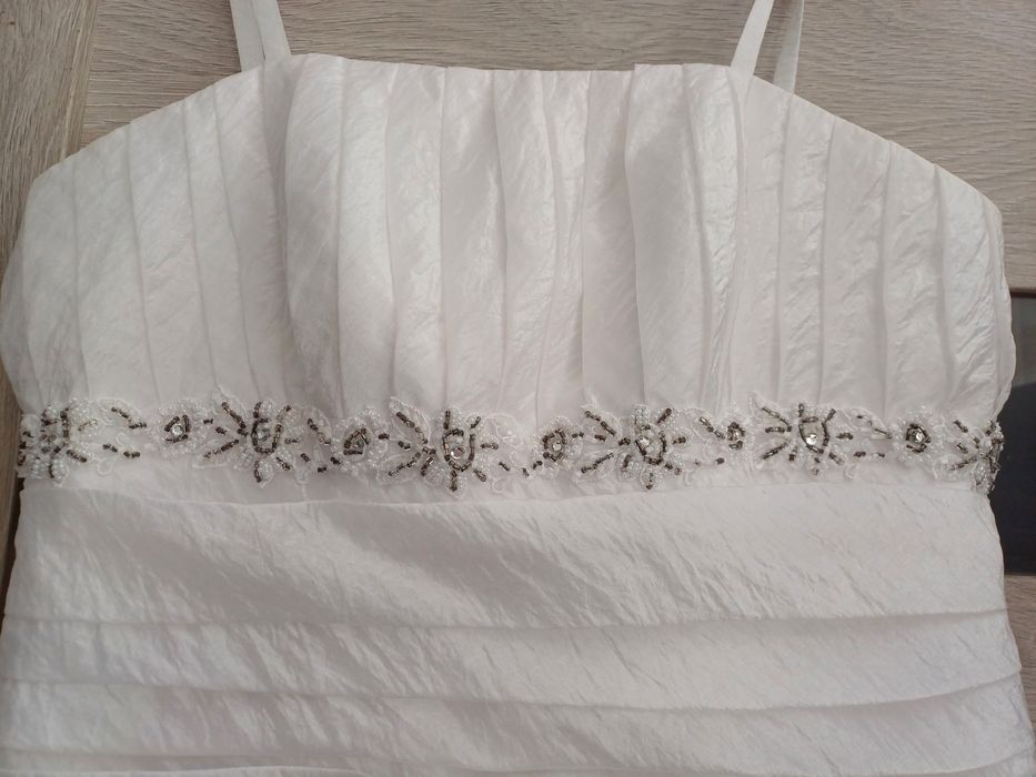 Piękna Sukienka Ślubna