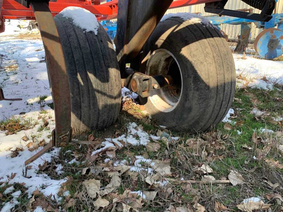 Культиватор Case IH Tiger Mate II захват 11,2 м