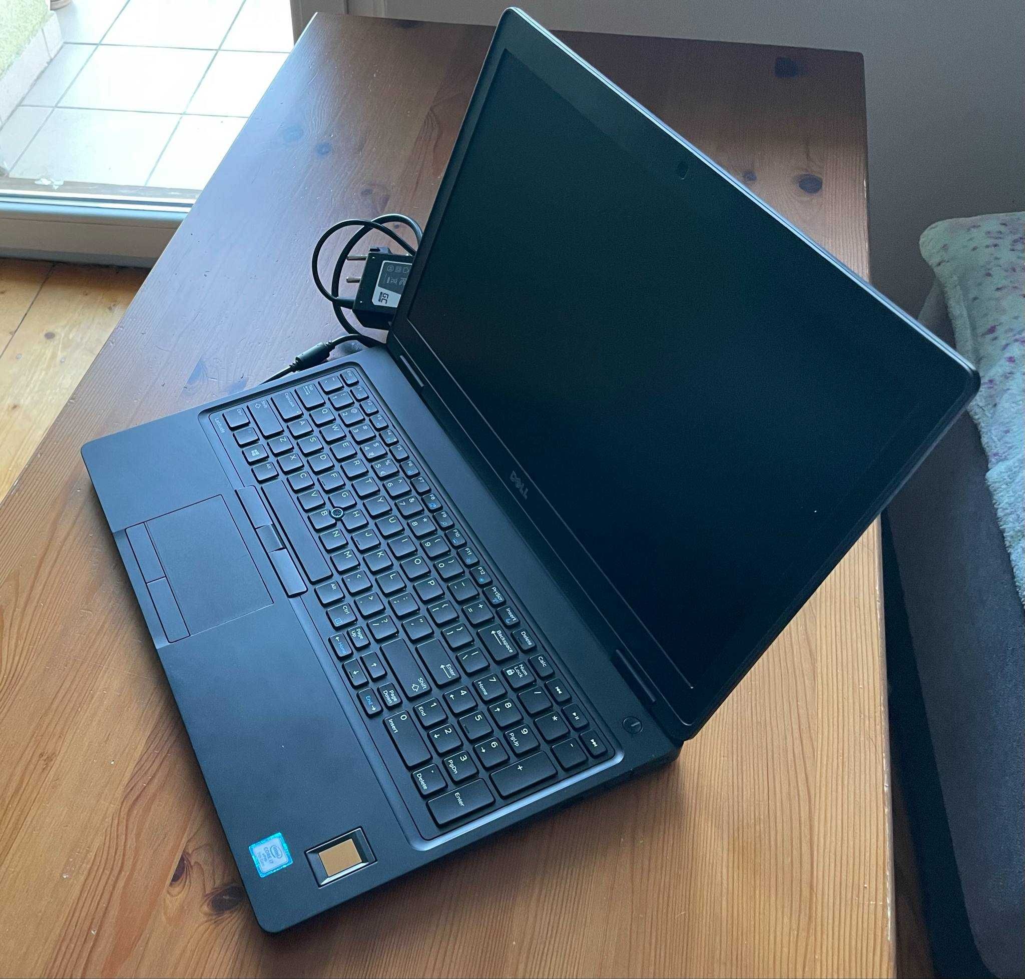 Laptop Dell Latitude 5580 i7-7820HQ, SSD 512, Ram 16GB, bateria 3h