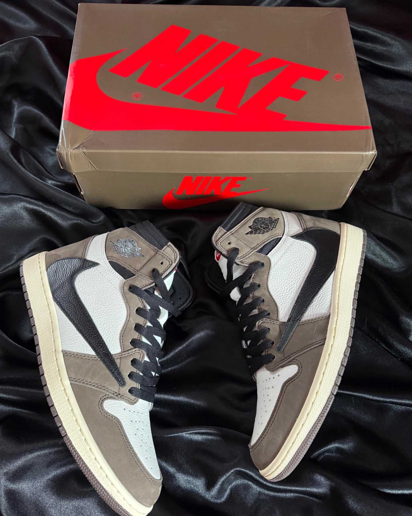 Jordan 1 Retro High OG SP Travis Scott Mocha r.39