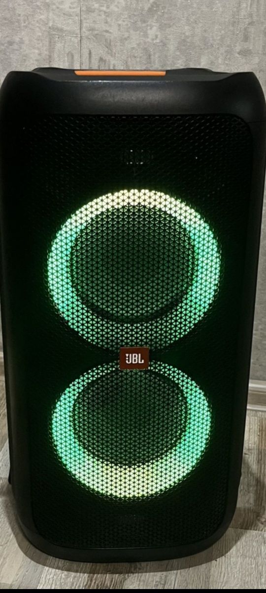 JBL Partybox 100