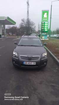 Toyota avensis 2.2d