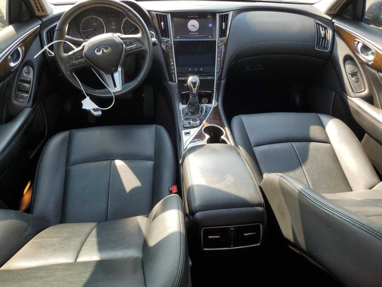 Infiniti Q50 Luxe 2018