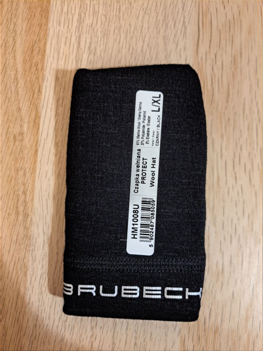Czapka Brubeck cienka merino czarna nowa L/XL termoaktywna

Działa ant
