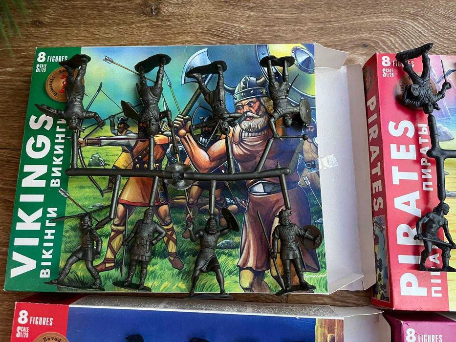 Солдатики ДЗИ викинги пираты