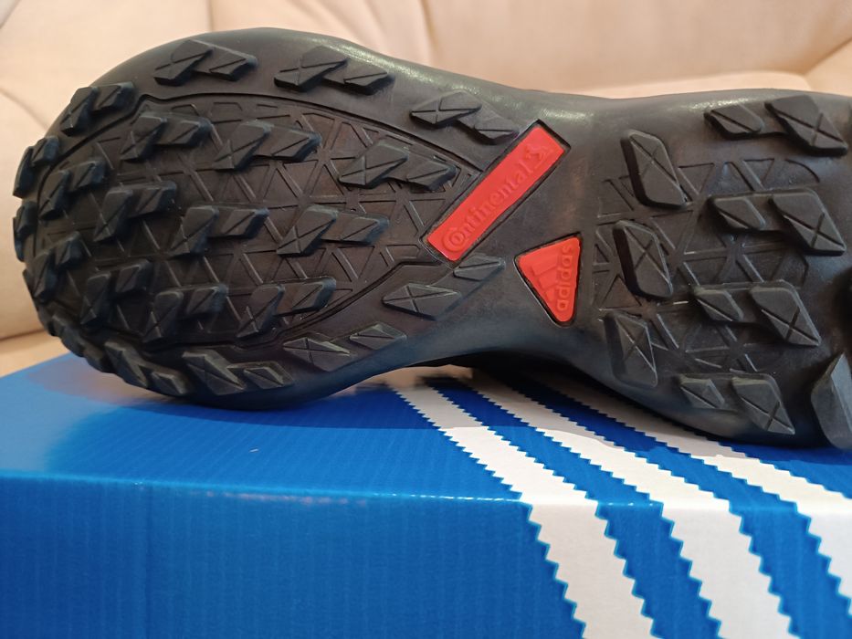 Чоловічі зимові кросівки Adidas Terrex ax2 (40-44)
