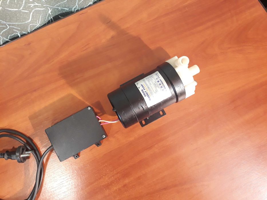 Насос центробежный