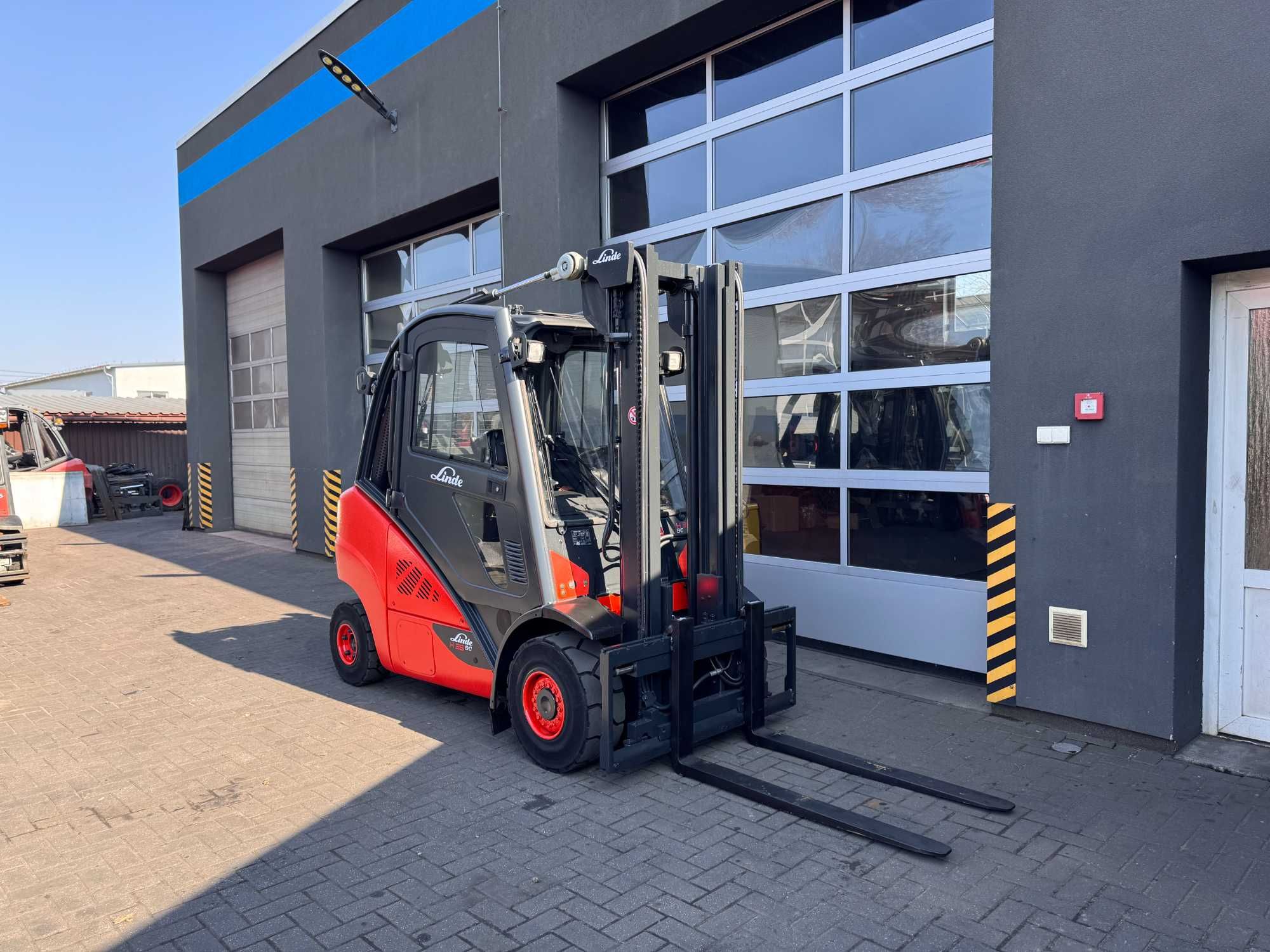 Wózek widłowy Linde H35T-02 2015 rok  kabina 889