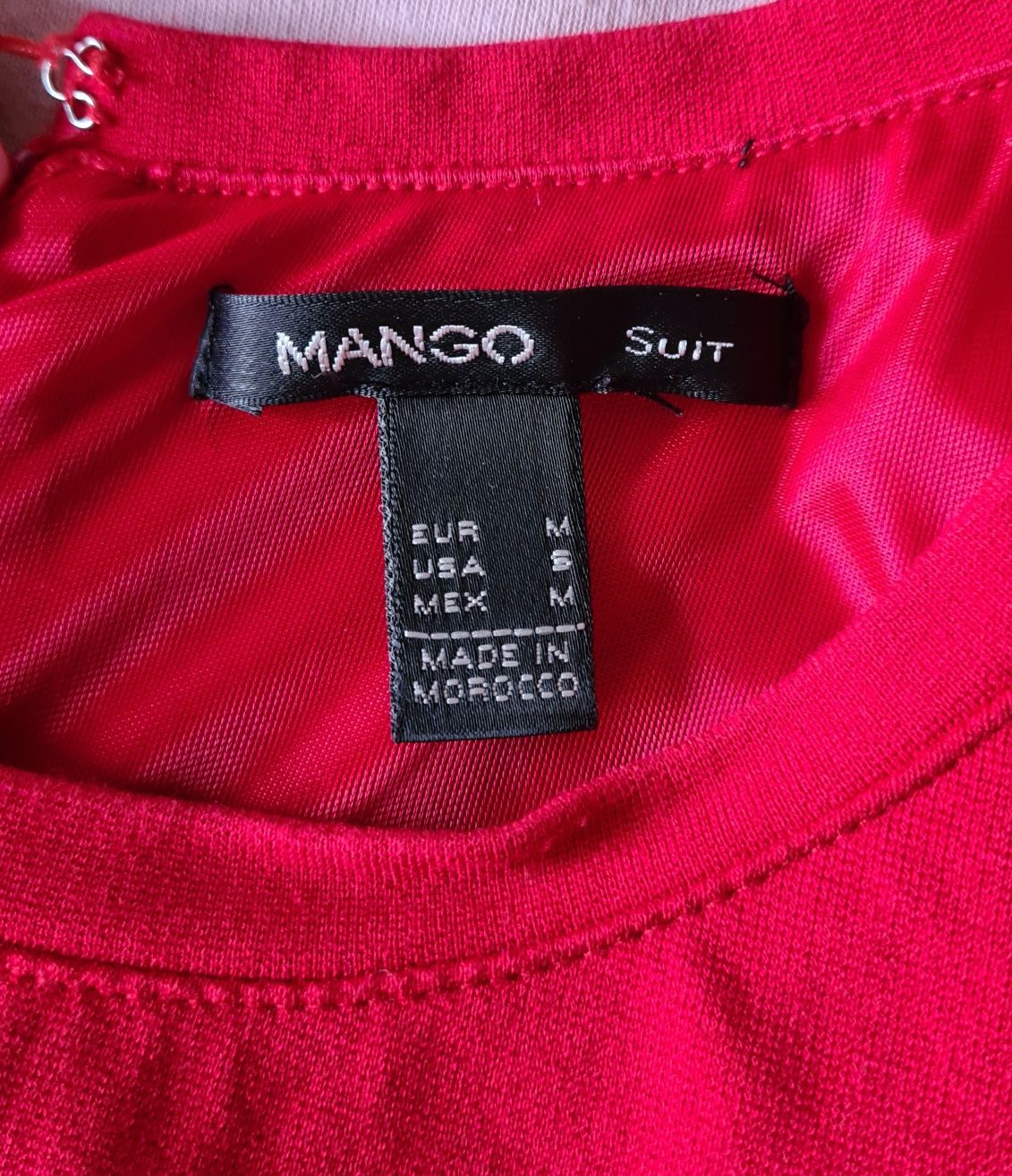 Червона сукня Mango