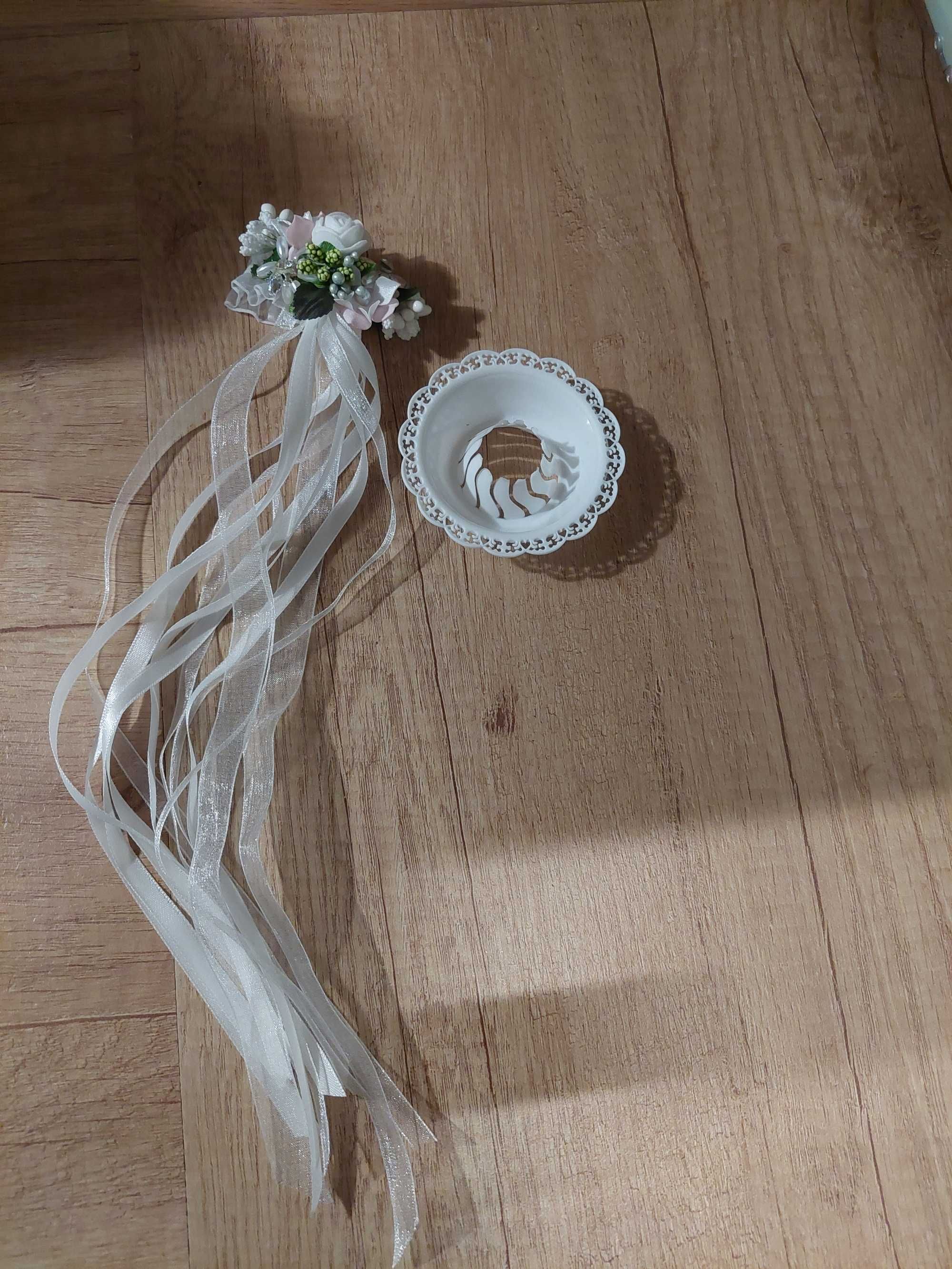 Sprzedam szatkę komunijną dla Dziewczynki
