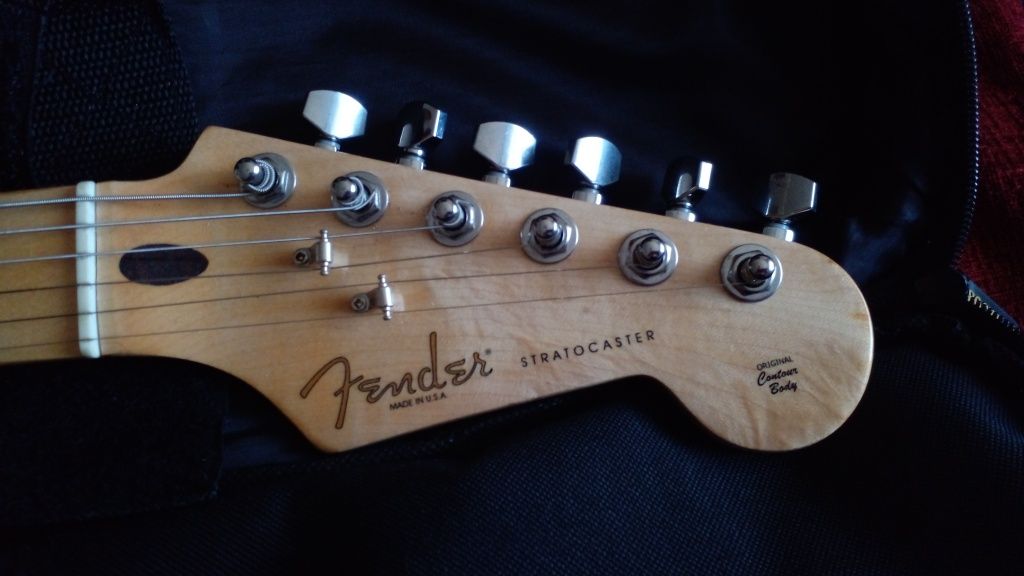 Fender Stratocaster