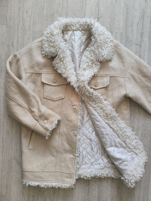 Курточка - дублянка НОВА  Л
Розмір Л
Пог 57 см
Довжина 72 см 
Н