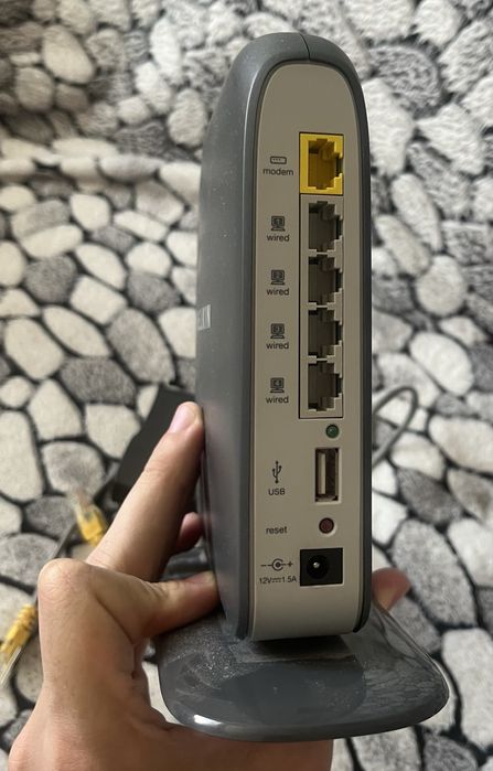 Роутер Belkin Play Wireless Router