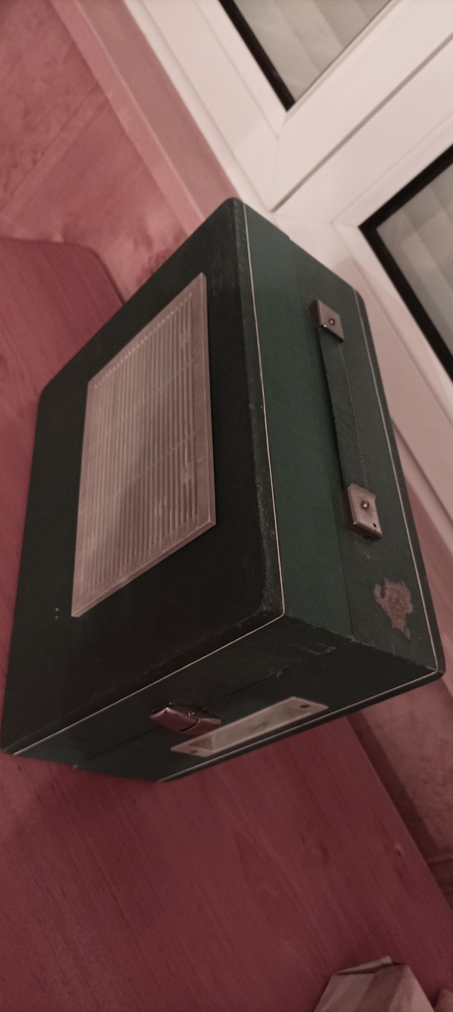 Gramofon- TRANZYSTON 2