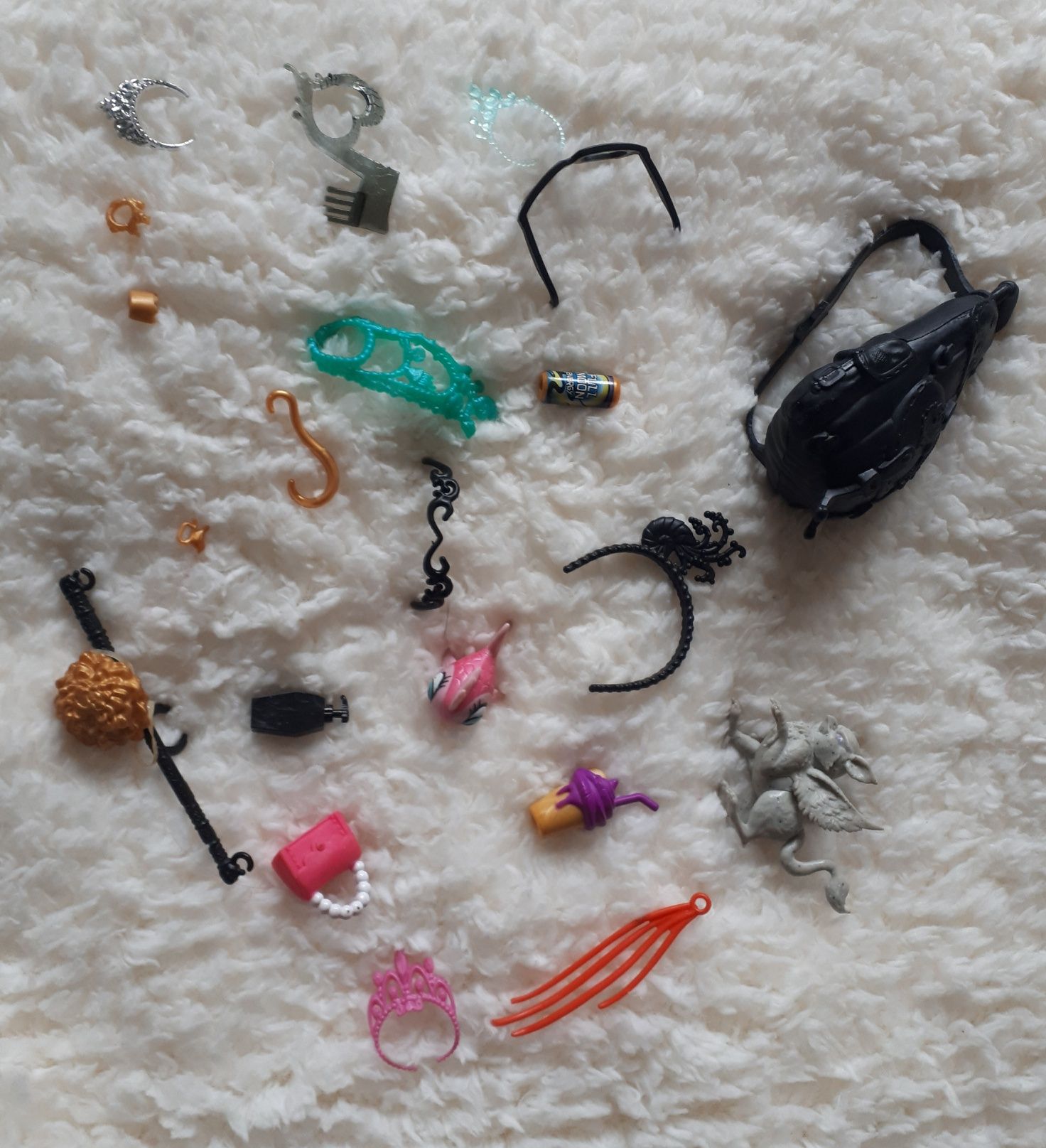 Monster High stojak akcesoria Ever After High pamiętnik