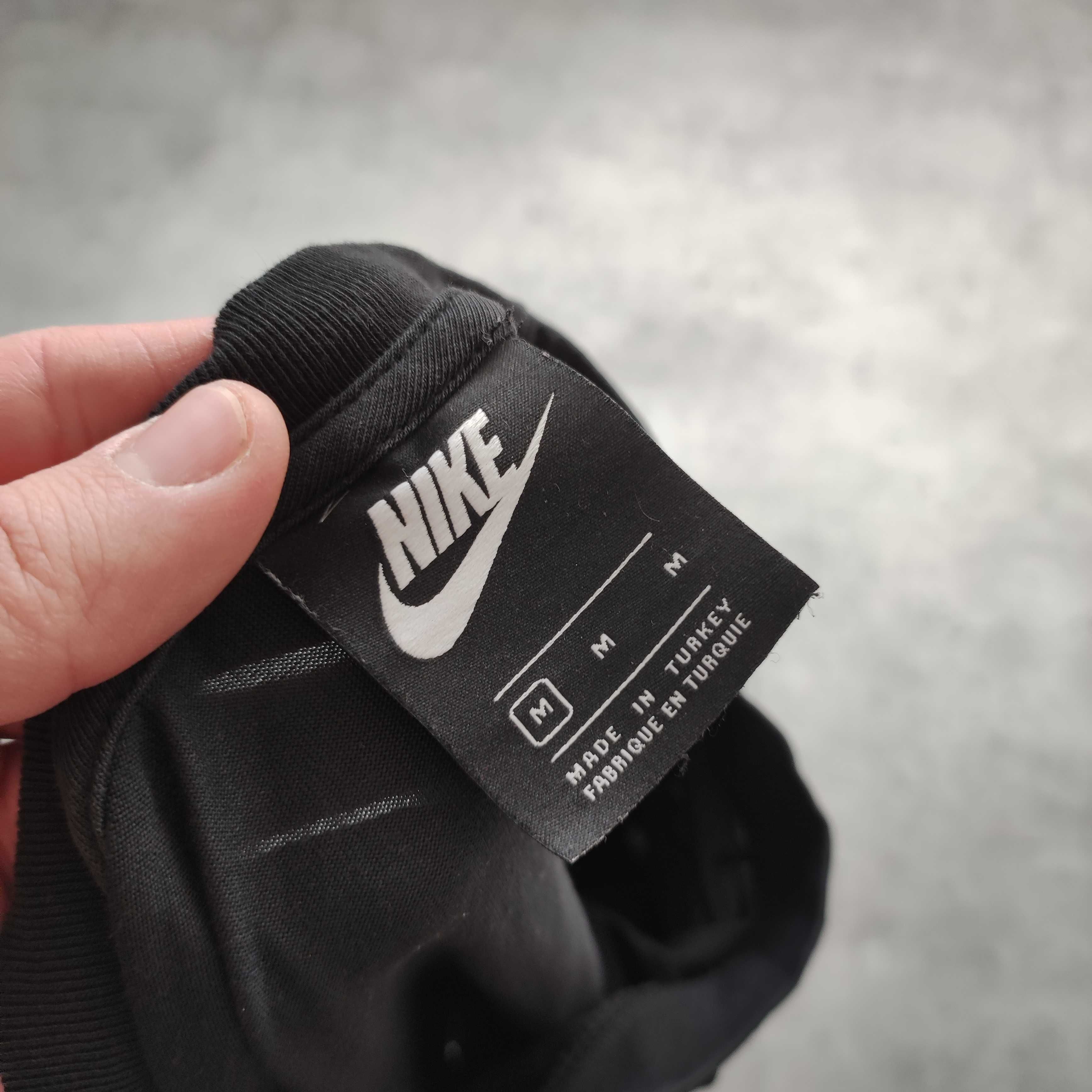 MĘSKA Koszulka Grafitowa Male Logo Lampas Nike Casual Logo PREMIUM