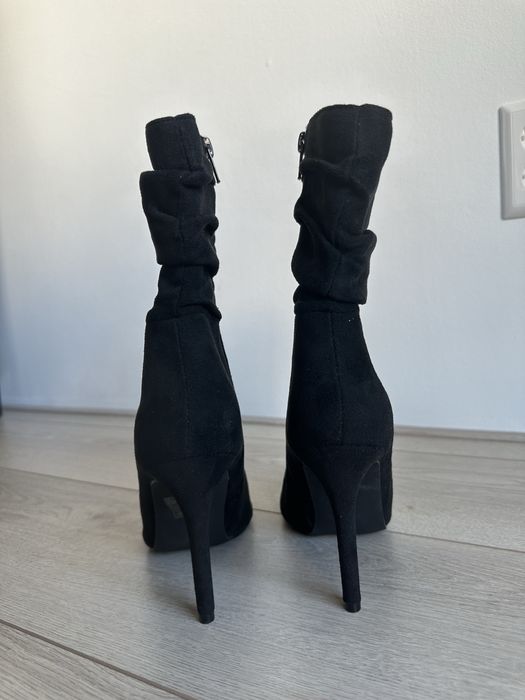 Ботильони замш шпилька