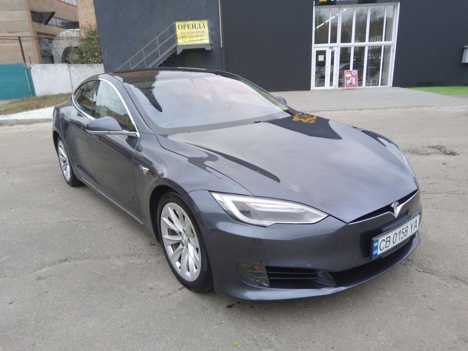 Tesla Model S 75D Dual Motor