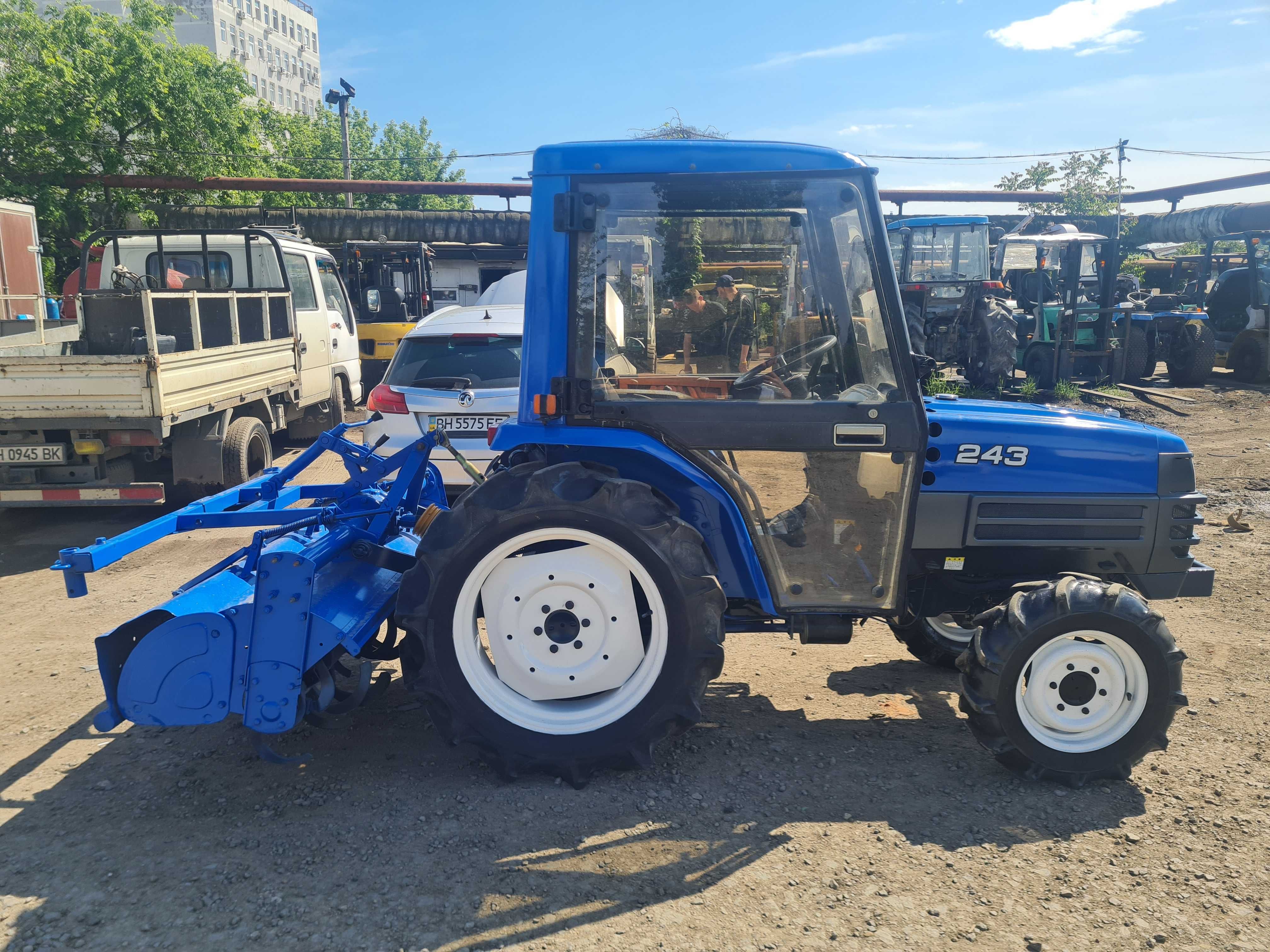 Міні-трактор з кабіною ISEKI TF243F