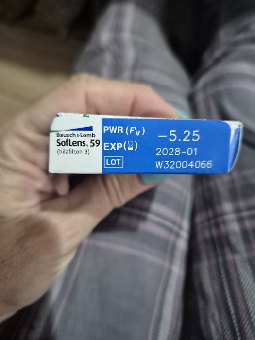 Zestaw 6 sztuk.  miesięcznych szkieł kontaktowych