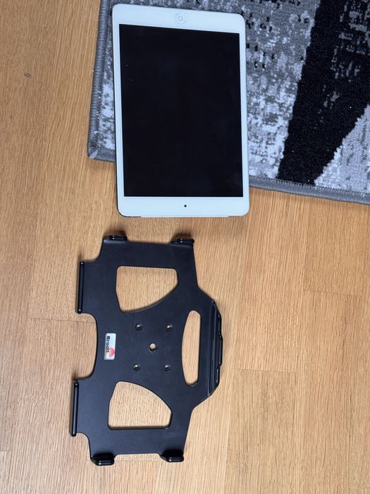 iPad Mini 2 WiFi / cellular 64 GB