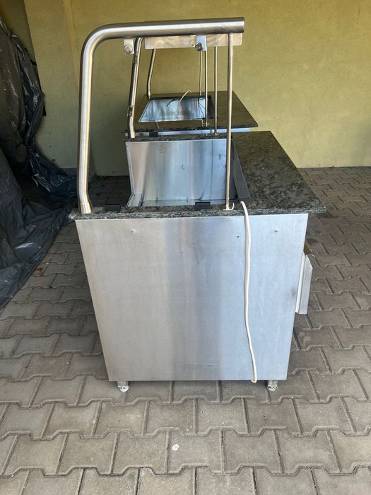 Bemar, bar sałatkowy. Lada chłodnicza