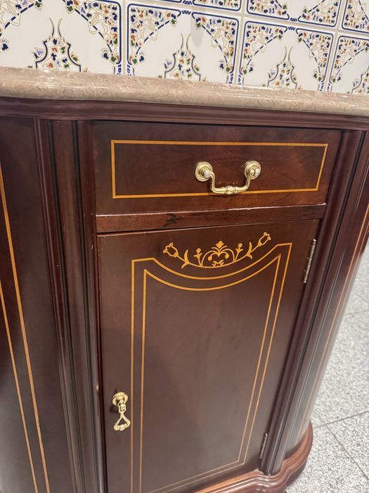 Móvel Hall em madeira maciça