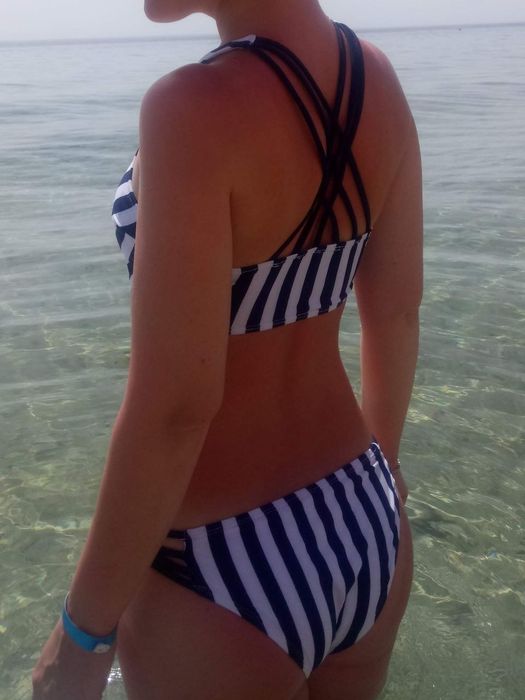 Купальник хай-нек біло-синій розмір M