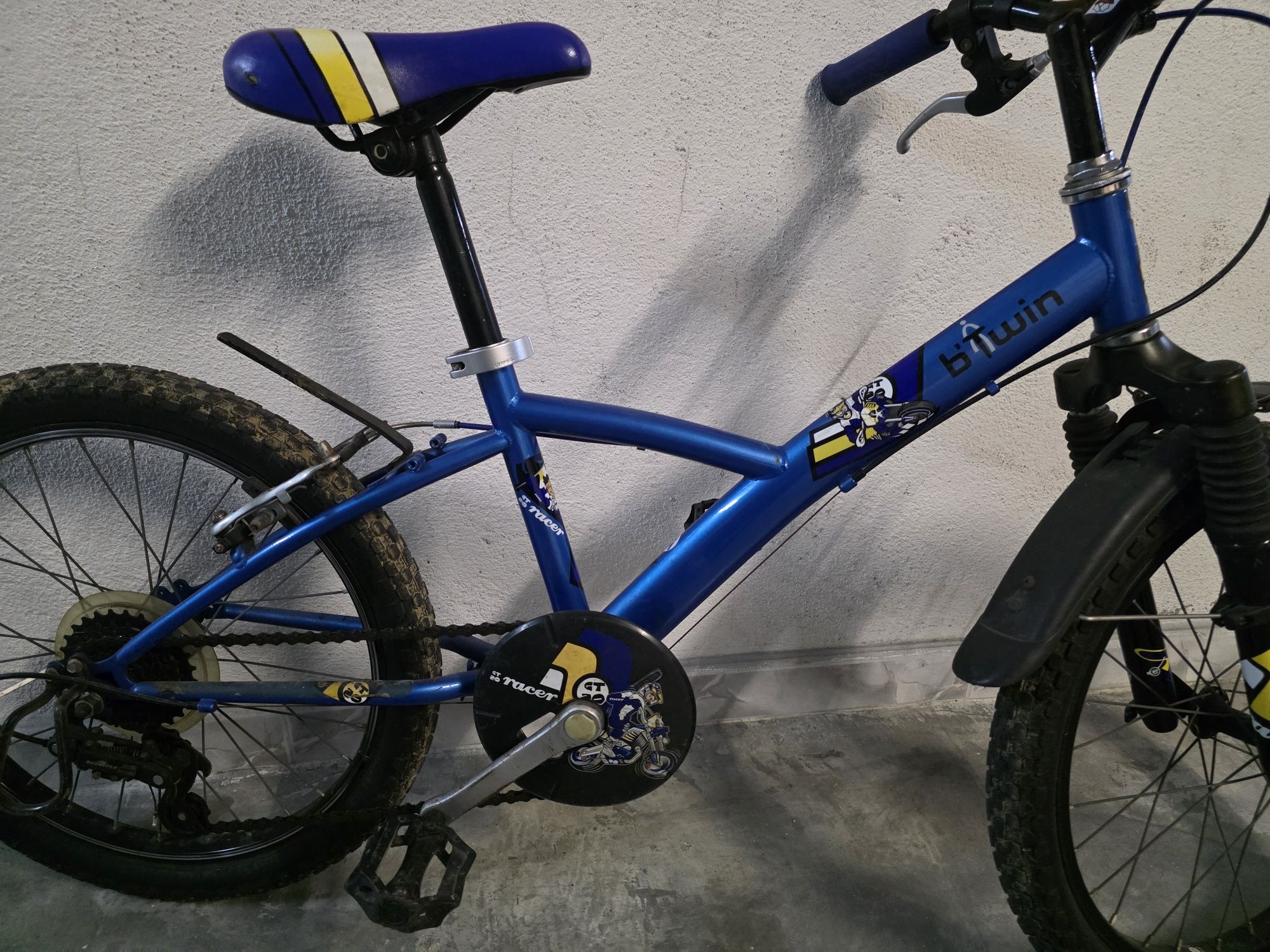 Vendo bicicleta usada em bom estado - roda 20