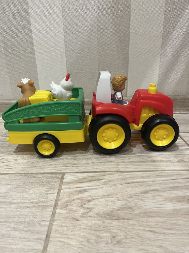 Інтерактивна іграшка трактор Little People