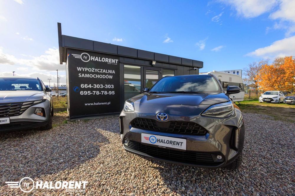 Toyota Yaris Cross Automat – wynajem Gdańsk / Lotnisko / Trójmiasto