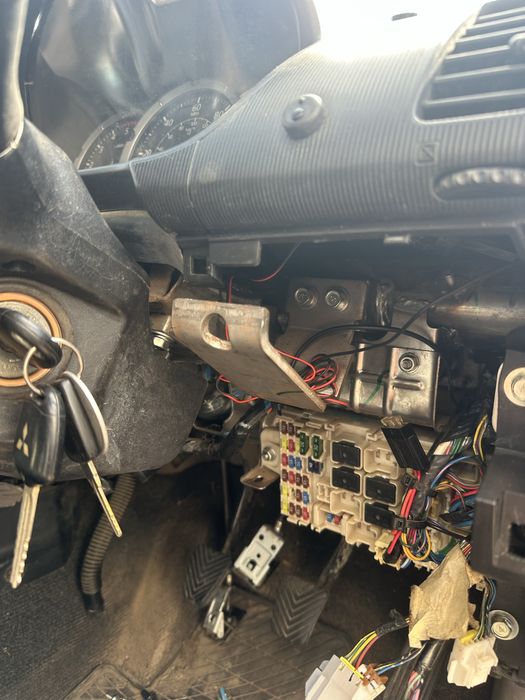 Автоэлектрик диагност дымогенератор